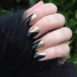 CND Vinylux Nail Polish 105 Black Pool 6 CND Vinylux Nail Polish 105 Black Pool -salling Salg 639370098685 1