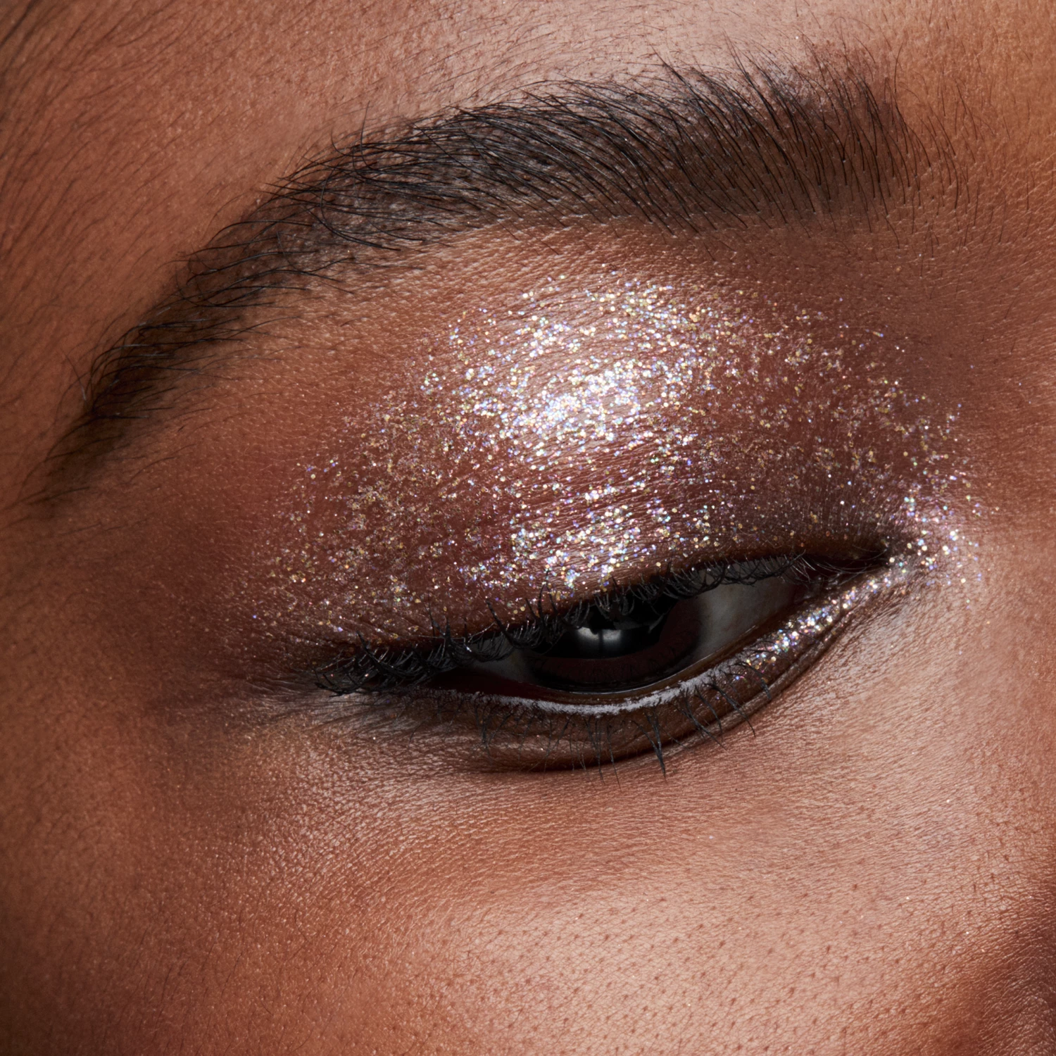 MAC Dazzleshadow Liquid Not Afraid To Sparkle 5 MAC Dazzleshadow Liquid Not Afraid To Sparkle - Billede 5