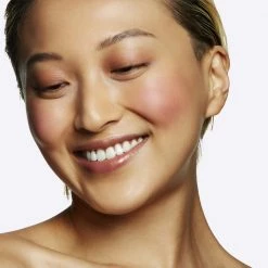 MAC Glow Play Blush Rosy Does It 9 MAC Glow Play Blush Rosy Does It -salling Salg mac glow play blush rosy does it 3