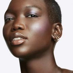 MAC Glow Play Blush Totally Synced 9 MAC Glow Play Blush Totally Synced -salling Salg mac glow play blush totally synced 3