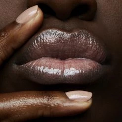 MAC Lipglass Oyster Girl -salling Salg mac lipglass oyster girl 2