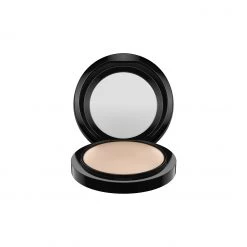 MAC Mineralize Skinfinish/Natural Medium