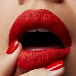 MAC Retro Matte Liquid Lipcolour Quite The Standout -salling Salg mac retro matte liquid lipcolour quite the standout 3