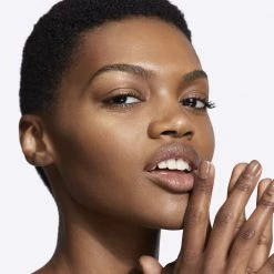 MAC Strobe Cream -salling Salg mac strobe cream goldlite 2